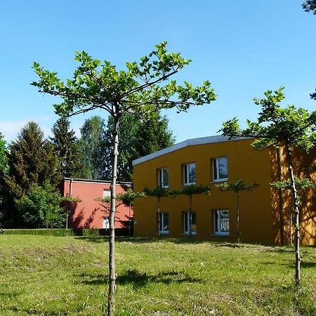 Hotel Kreuzbruchhof Burg Stargard Exterior photo