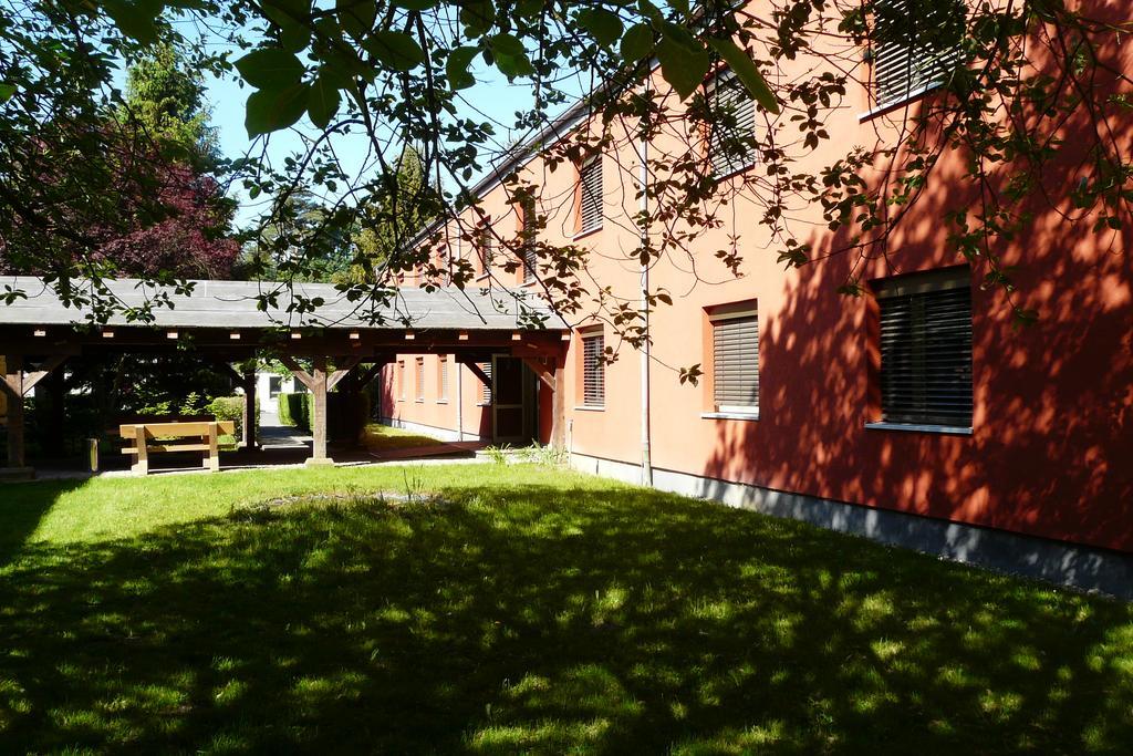 Hotel Kreuzbruchhof Burg Stargard Exterior photo